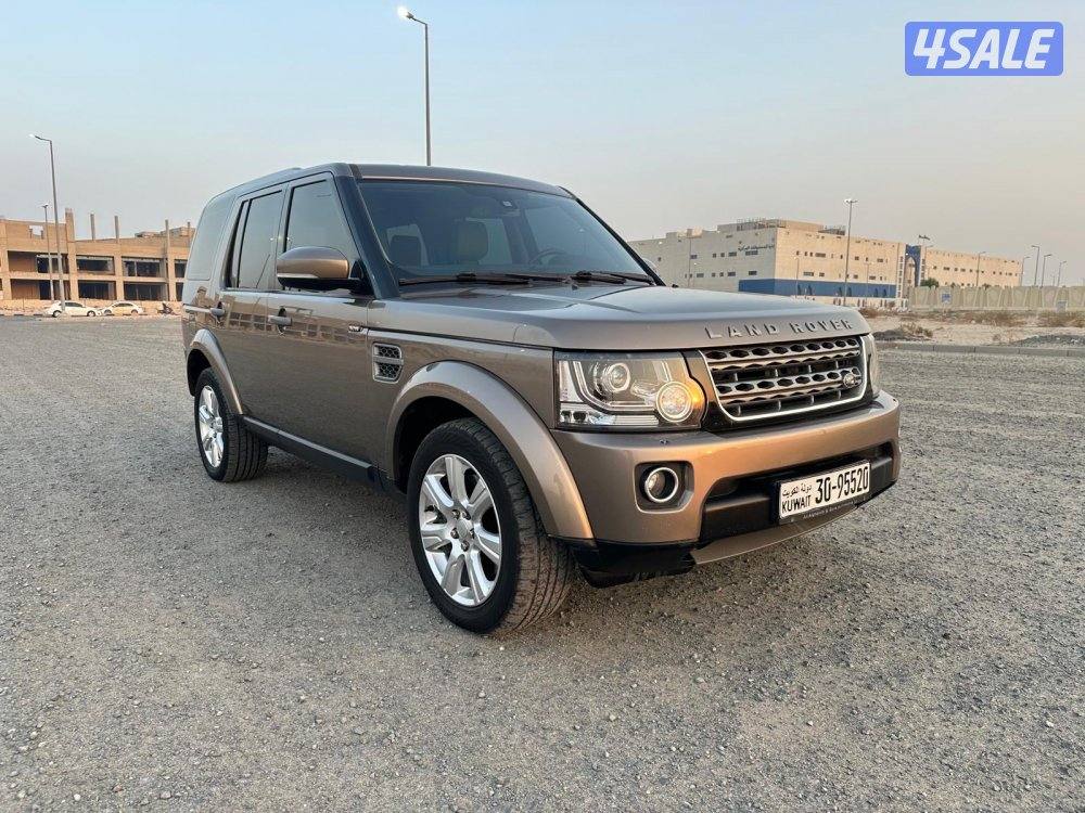 لاندروفر ديسكفري ٢٠١٥ ماشي ١٣٥ ألف بحالة الوكالة0