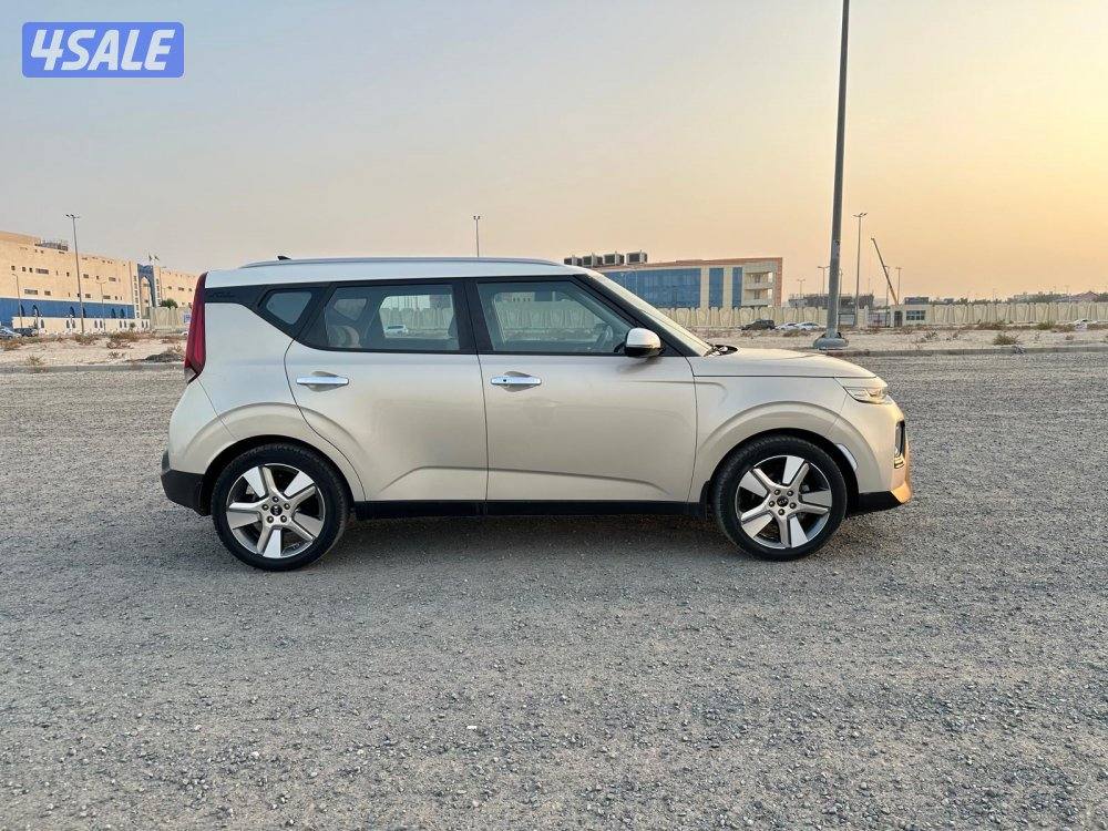 كيا سول ٢٠٢٠ ماشي ٣٨ بحالة الوكالة2