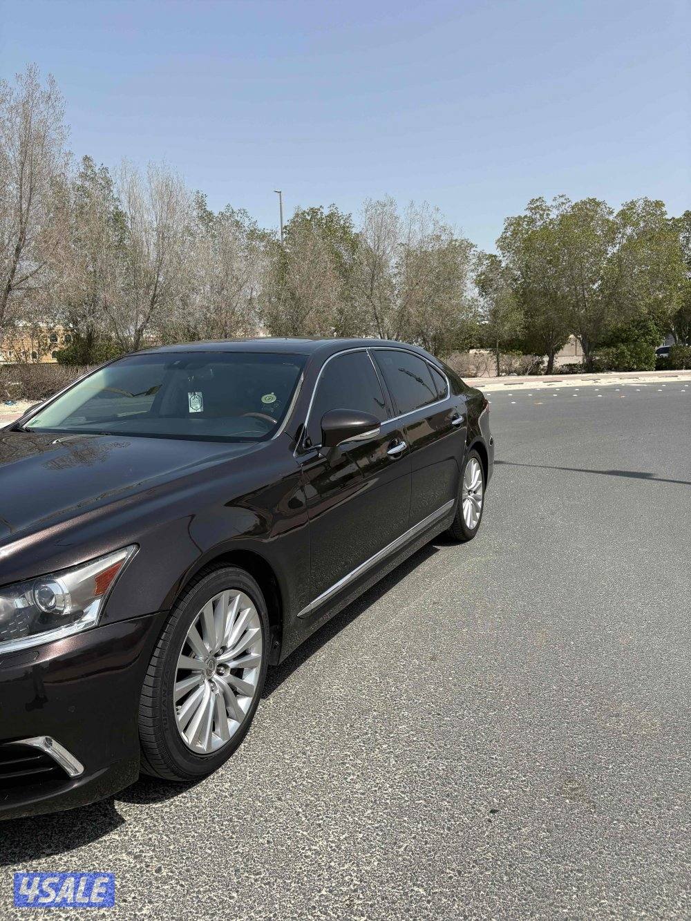 للبيع لكزس 460 lS لارج الممشى 145 سيرفس منتظم0