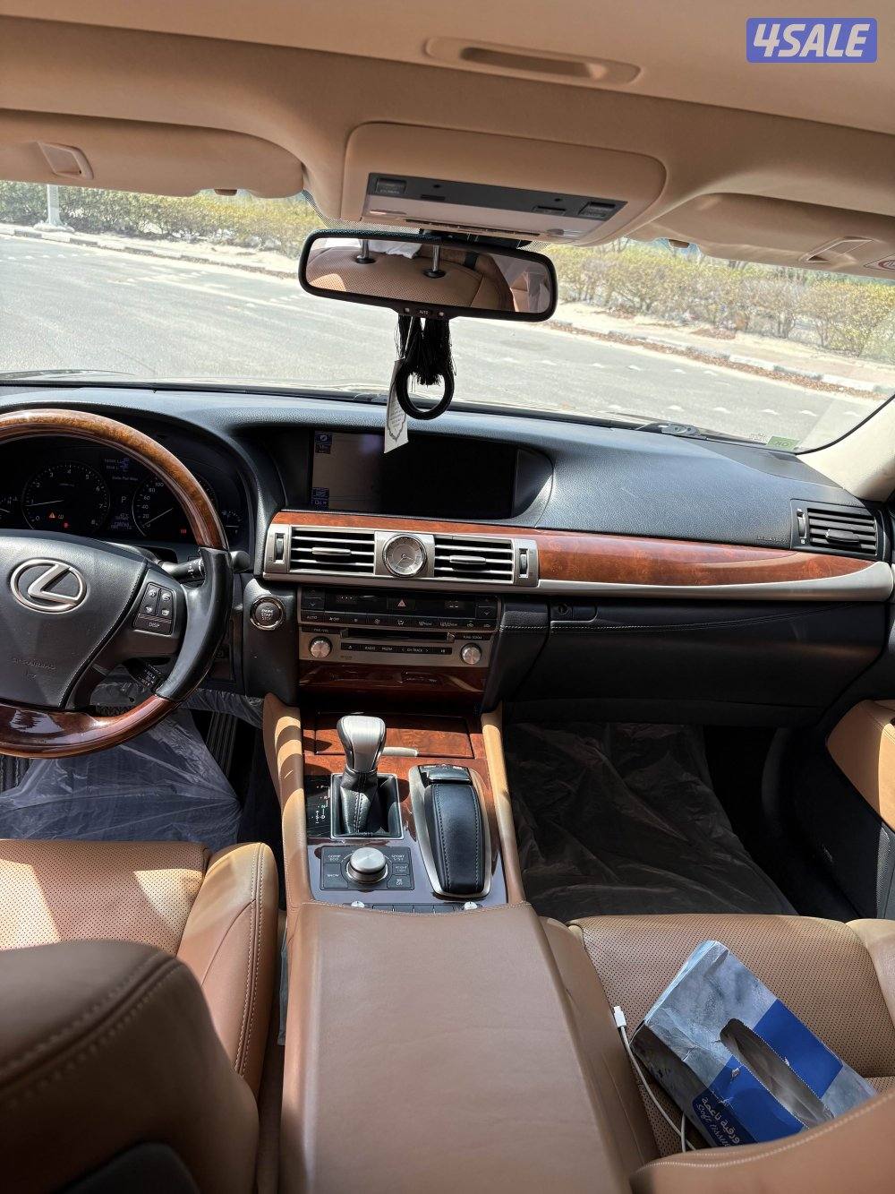 للبيع لكزس 460 lS لارج الممشى 145 سيرفس منتظم6