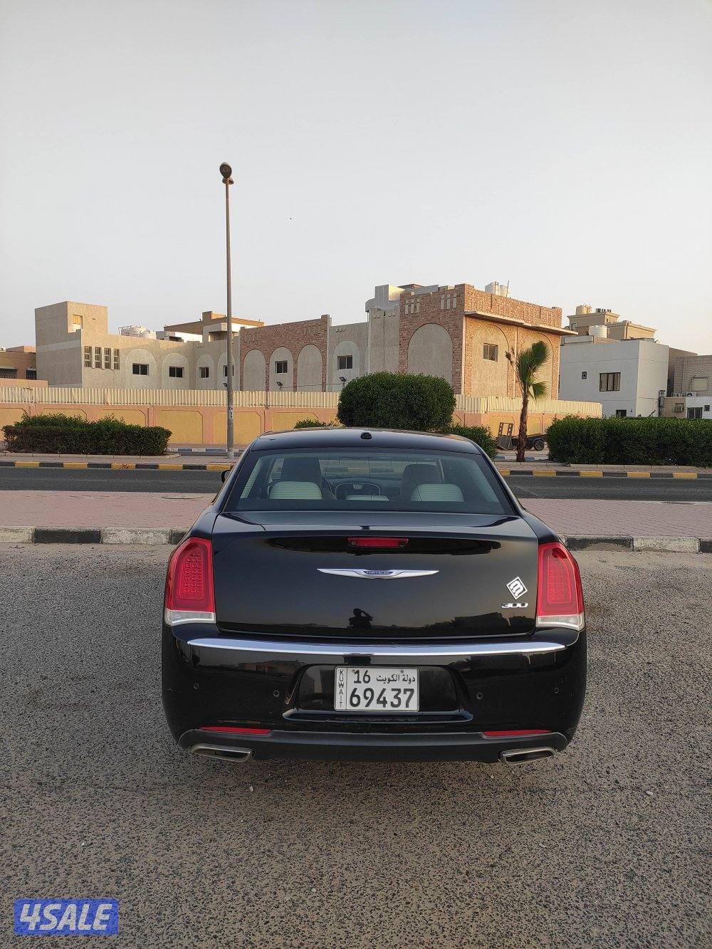كرايزلر 300 C موديل 20192