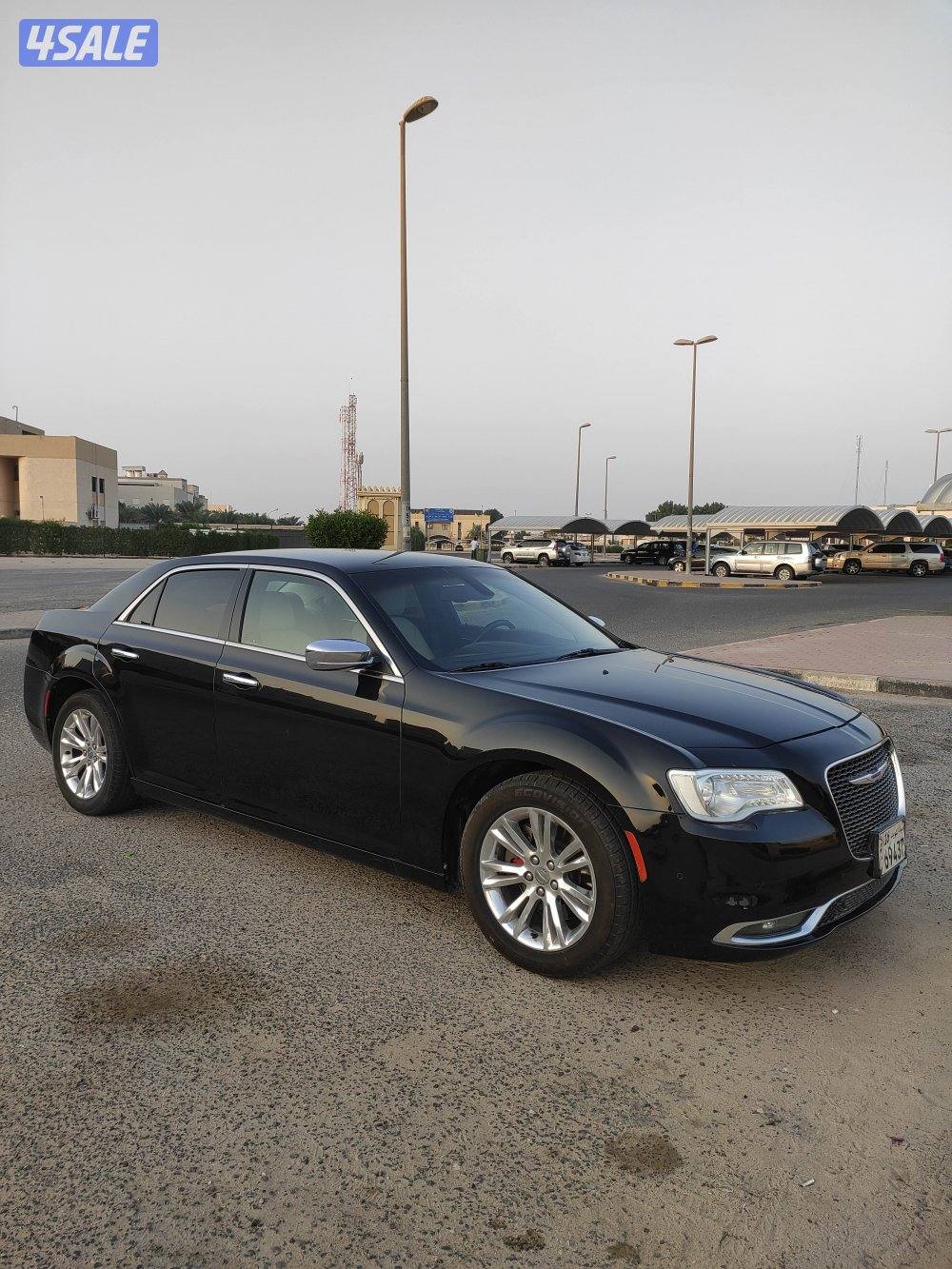 كرايزلر 300 C موديل 20193