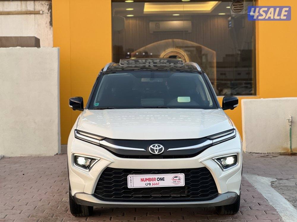 للبيع تويوتا أوربان 2024 أصفار بالكفالة 1500 الفل1