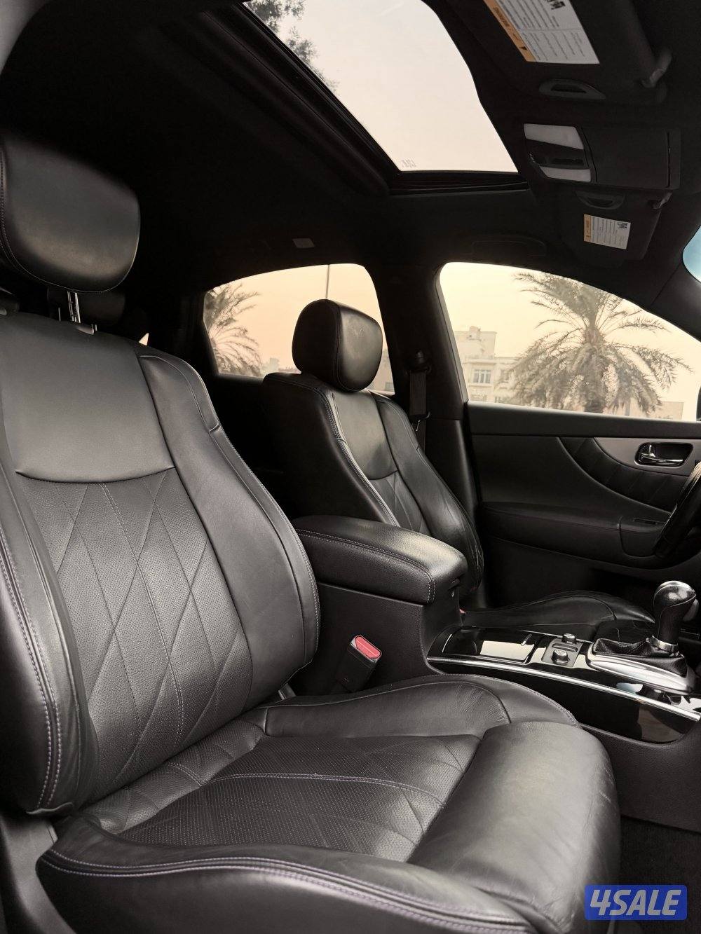 انفينيتي Qx70S ٢٠١٥ عداد ٨٠ الف اعلى فئة صبغ الوكالة6