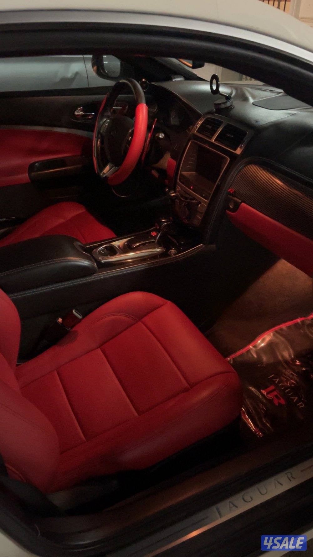 جاكوار v8 supercharger ٢٠٠٩ فئة (R) الأصلي يختلف عن النسخه العاديه5