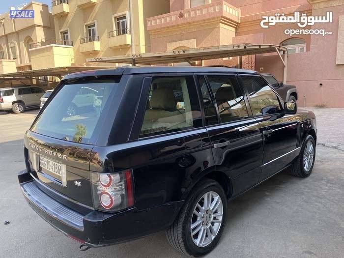 للبيع رنج روفر كلاسك موديل 2010. صبغ وكاله ماشي 267 الف. في حاله ممتاز1