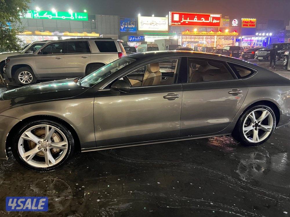 للبيع اودي A73