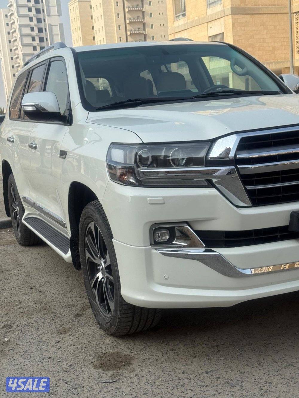 للبيع لاند كرورز تورنيق 20192