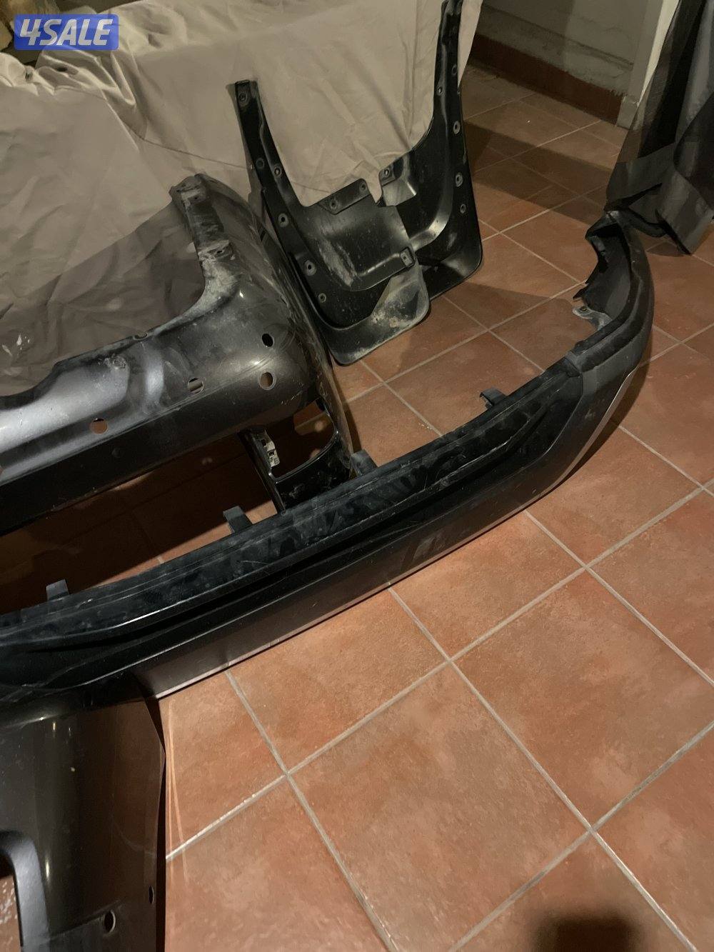 للبيع دعاميه لاندكروزر امامية و خلفية مع لحيه اصلية0