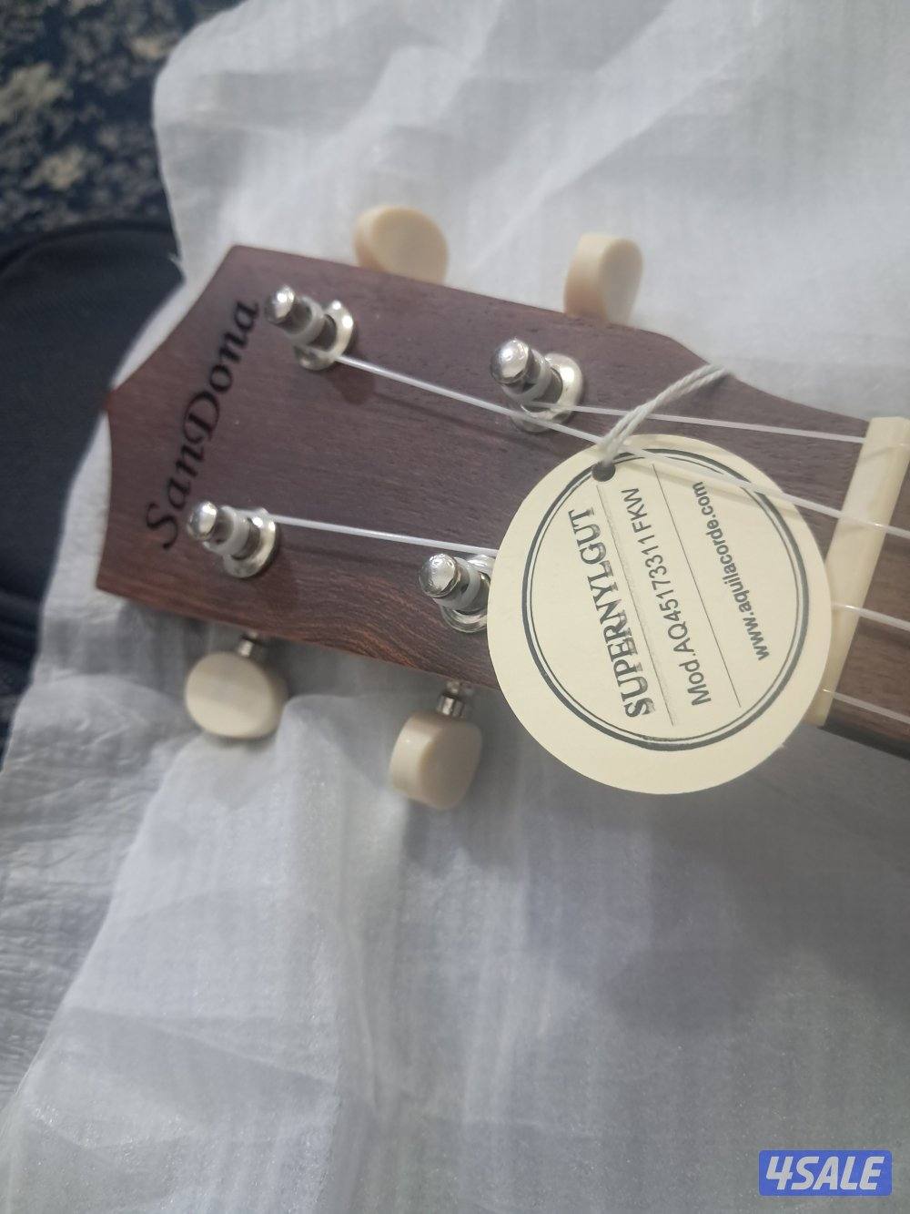 للبيع اله موسيقي 🎼 🎶4