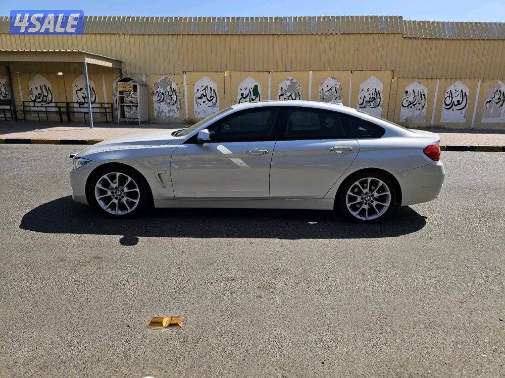 BMW 420i0