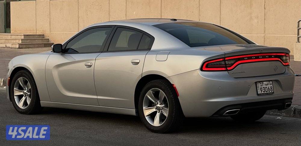 للبيع دودج تشارجر موديل 2020 وارد الملا شرط الفحص3