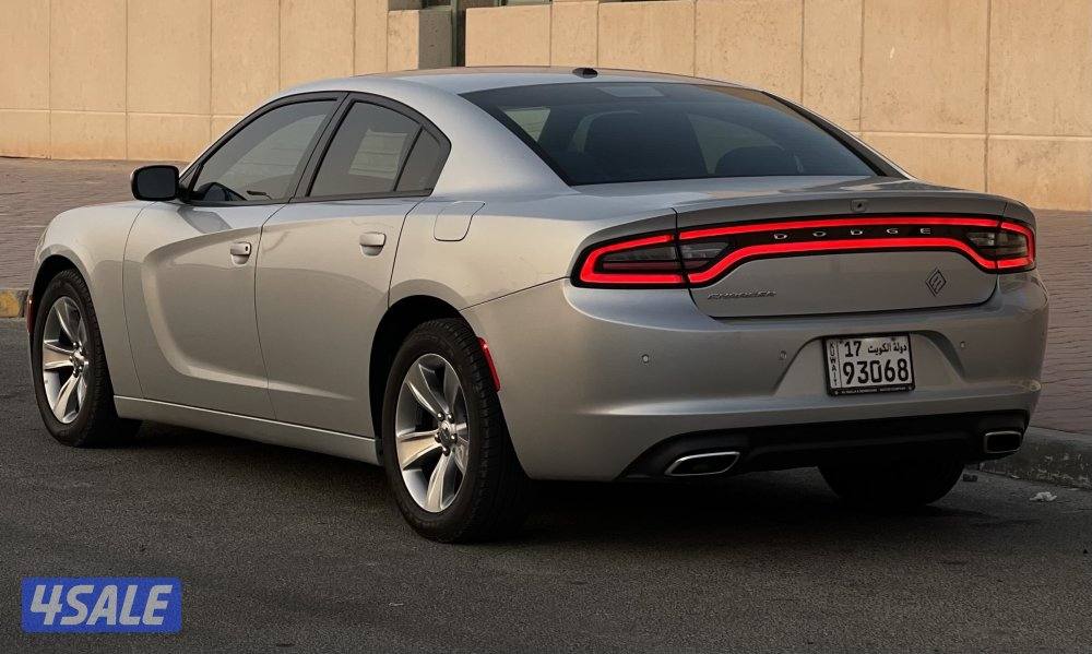 للبيع دودج تشارجر موديل 2020 وارد الملا شرط الفحص4