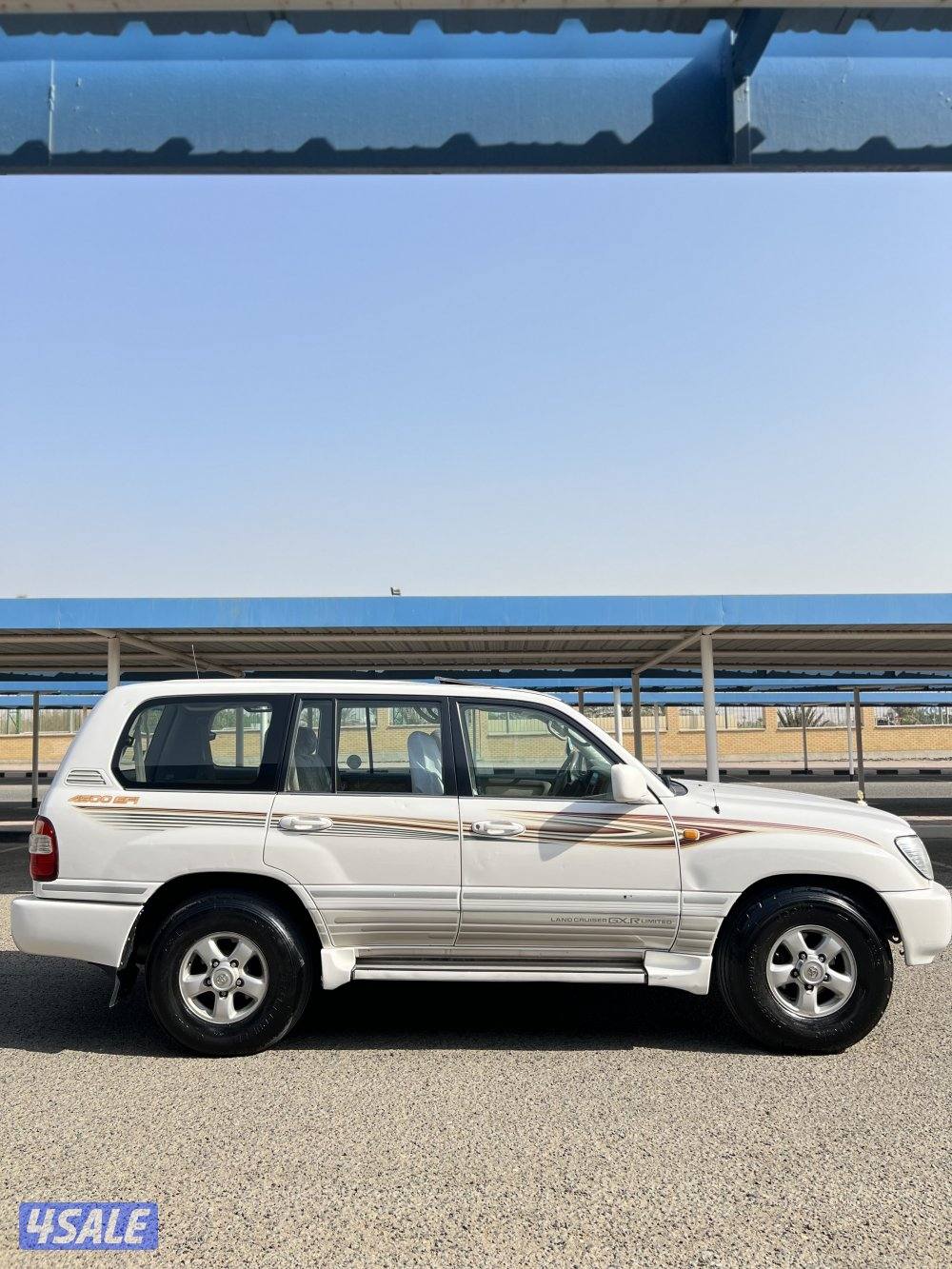 للبيع جيكسار1