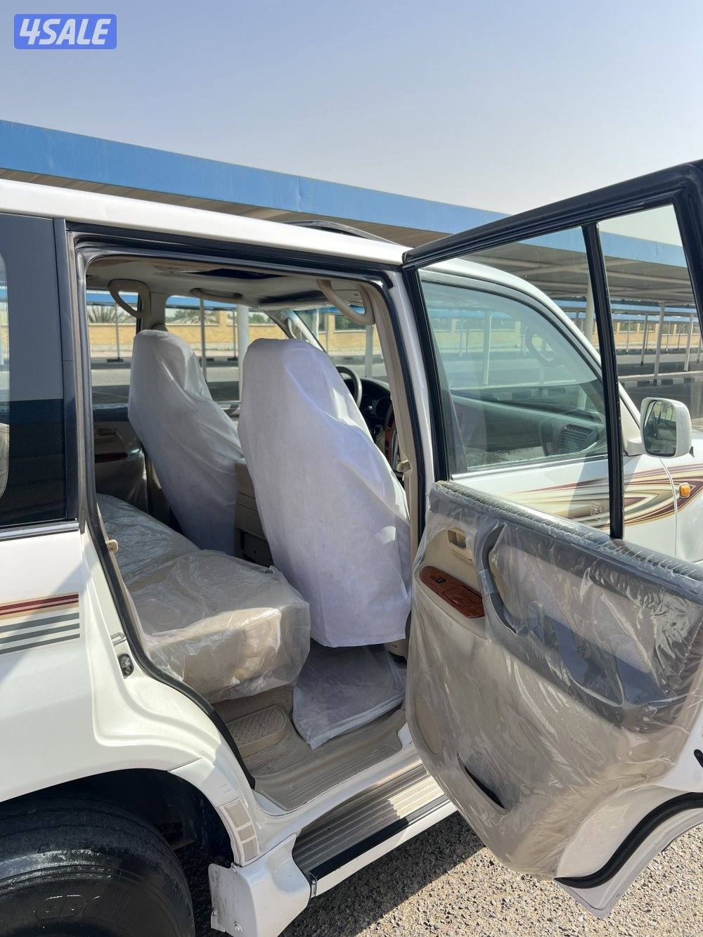 للبيع جيكسار10