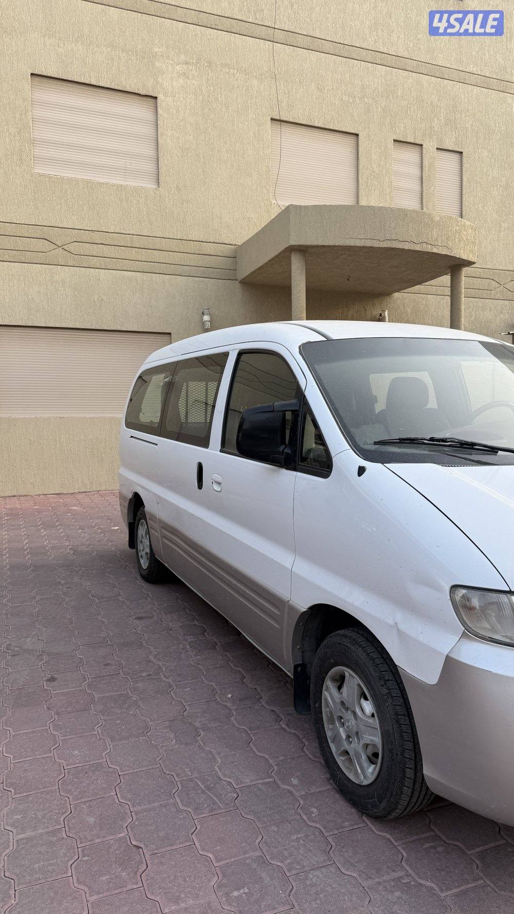 للبيع هونداي H1 مع جهاز ذوي الاحتياجات الخاصه1