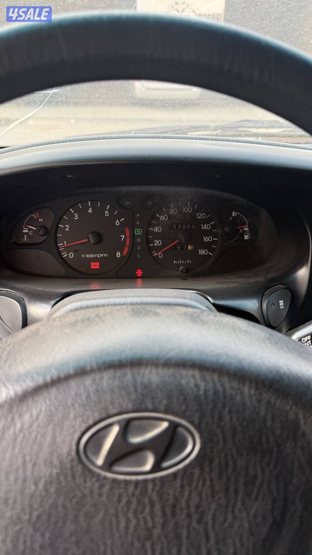 للبيع هونداي H1 مع جهاز ذوي الاحتياجات الخاصه2