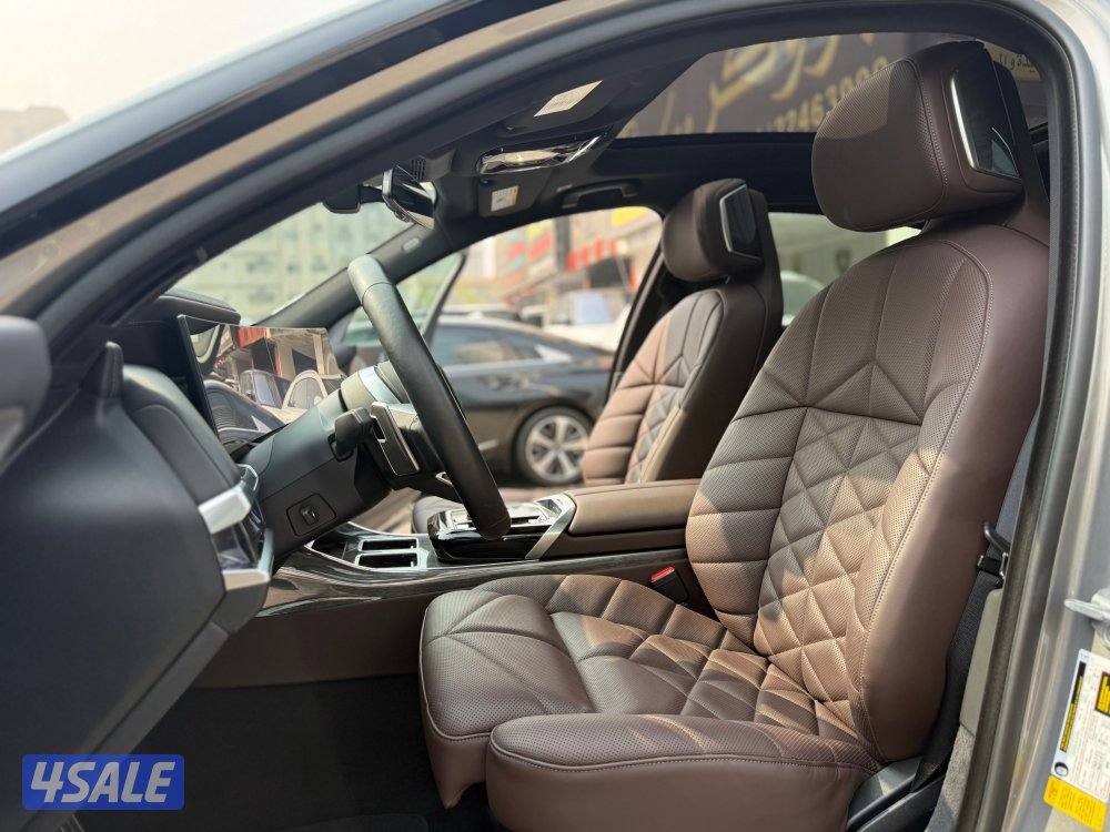 BMW…740i…موديل…2024…تحت الكفاله7