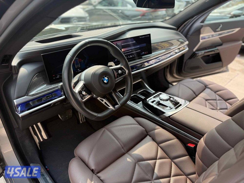 BMW…740i…موديل…2024…تحت الكفاله8