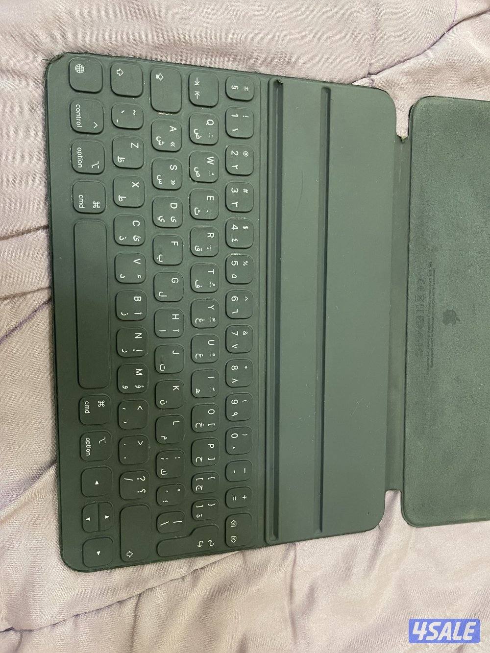 كيبورد ابل سمارت الاصلي 12.9 انش عربي انجليزي  شغال تمام4