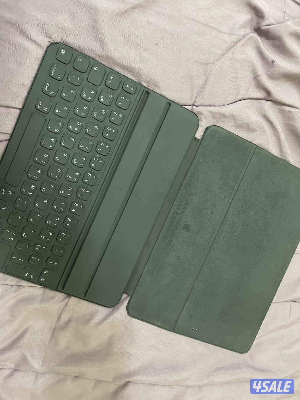 كيبورد ابل سمارت الاصلي 12.9 انش عربي انجليزي  شغال تمام7