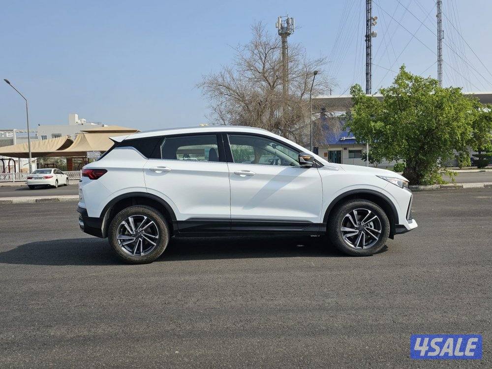 Geely Coolray 2024 very good condition4