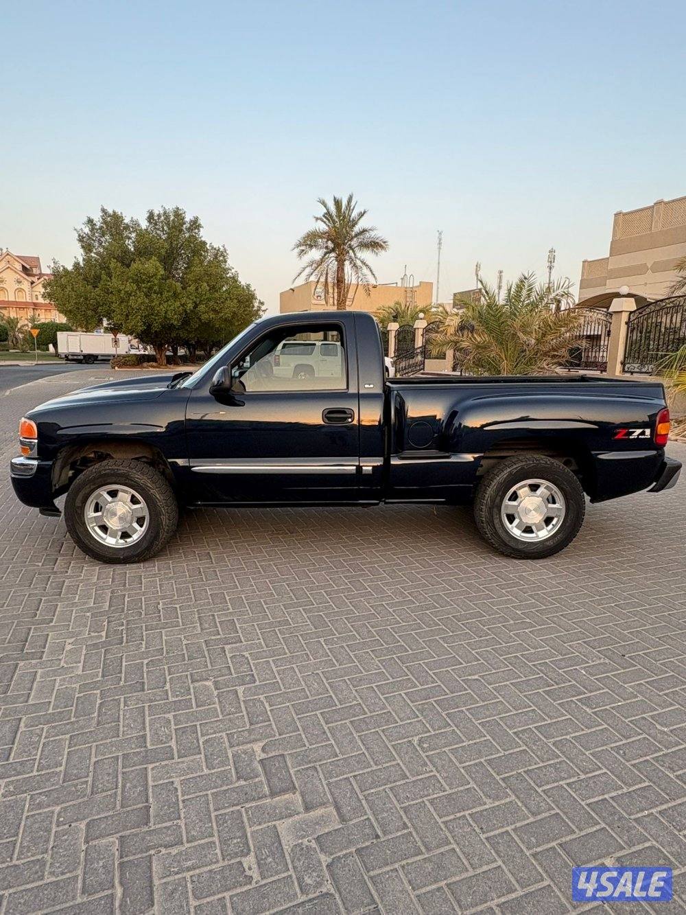 للبيع وانيت مخصر ٢٠٠٥ شاصي جيد2