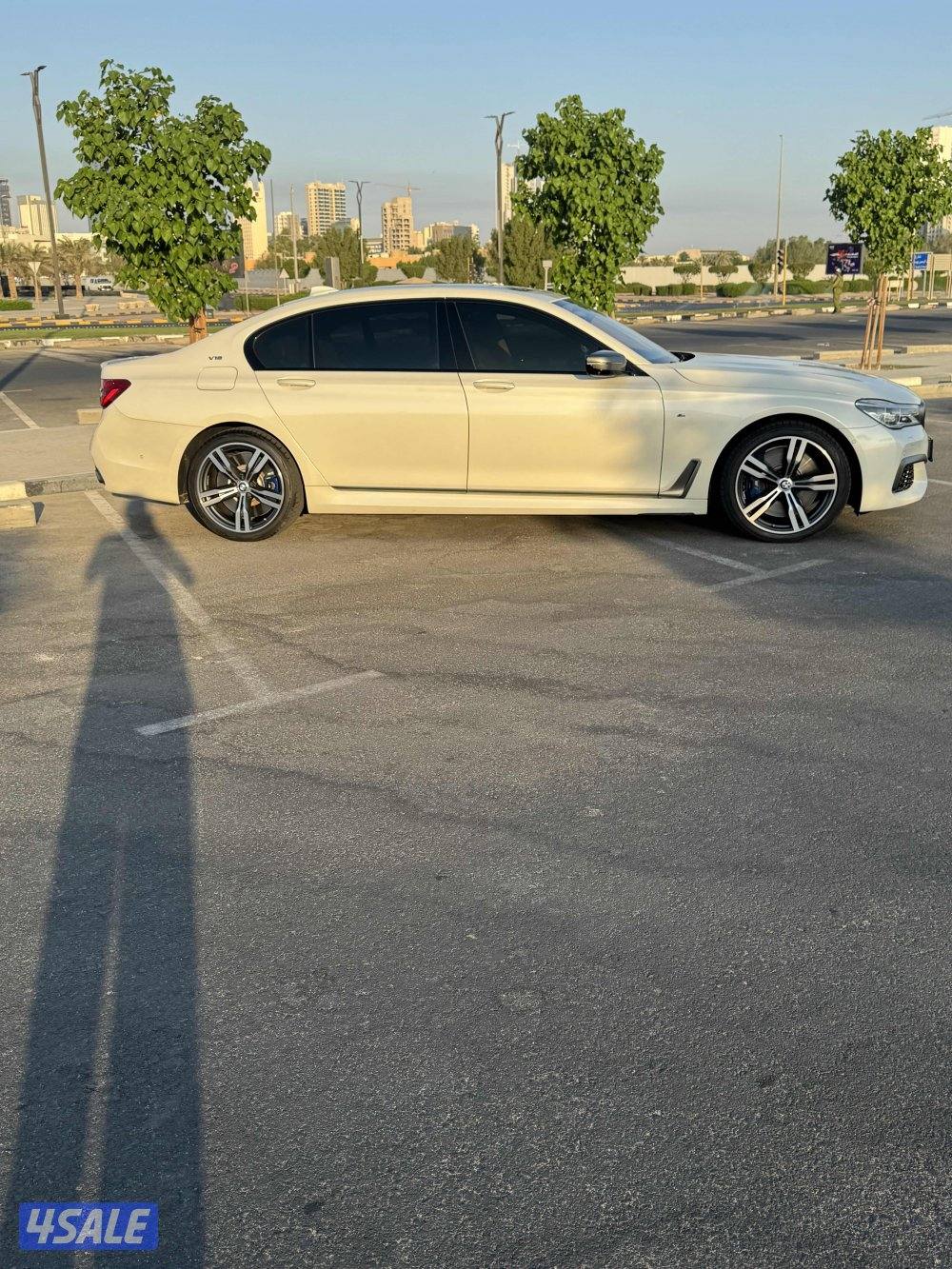 بي ام 760 v12 مديل 20182