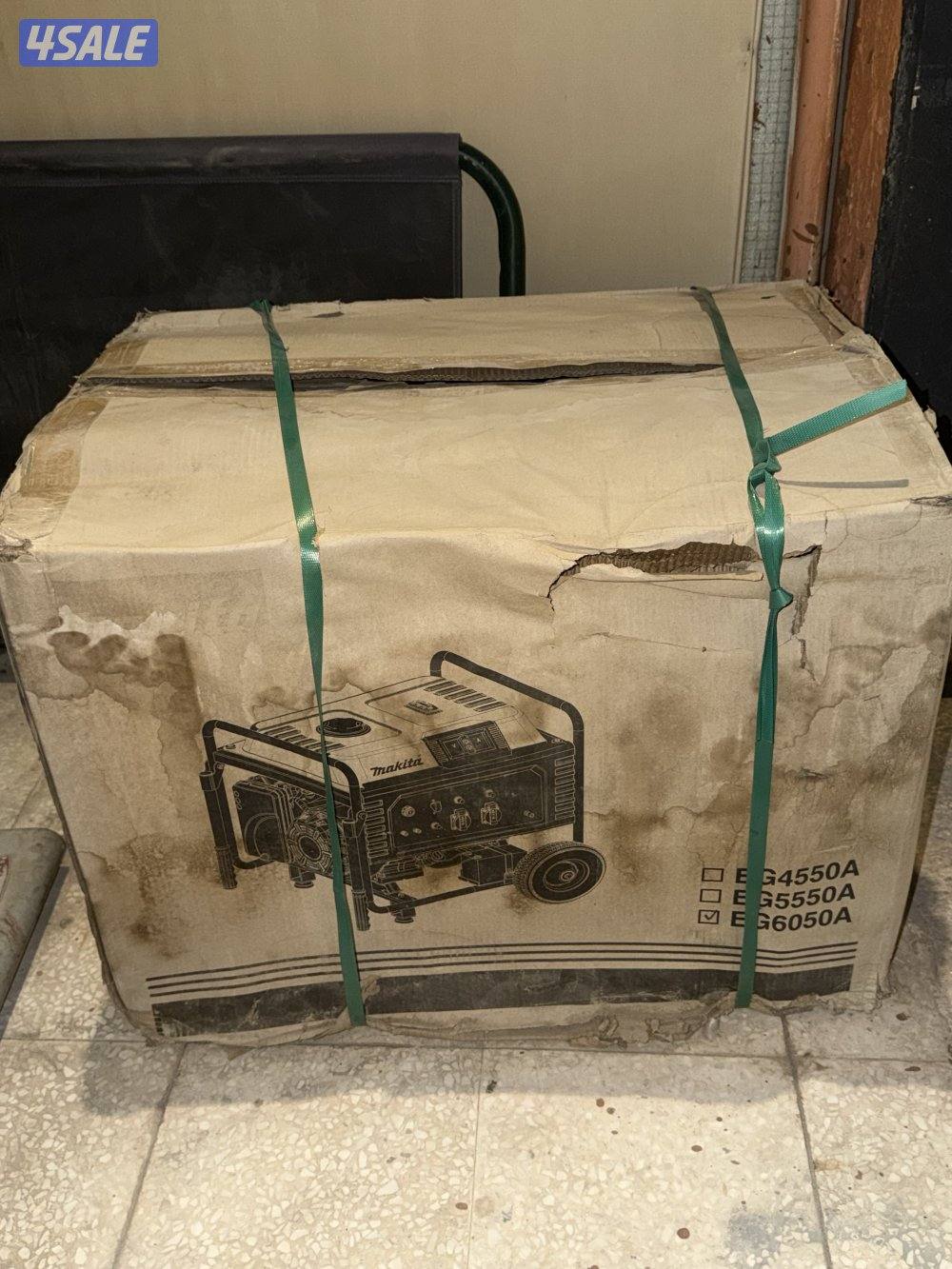 مولد ياباني جديد بالكرتون ماكيتا تم شراء ب 650 البيع 250 تواصل واتساب1