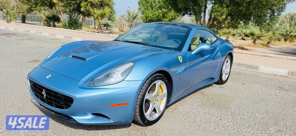 للبيع فيراري كاليفورنيا لاتزال تحت الكفاله0