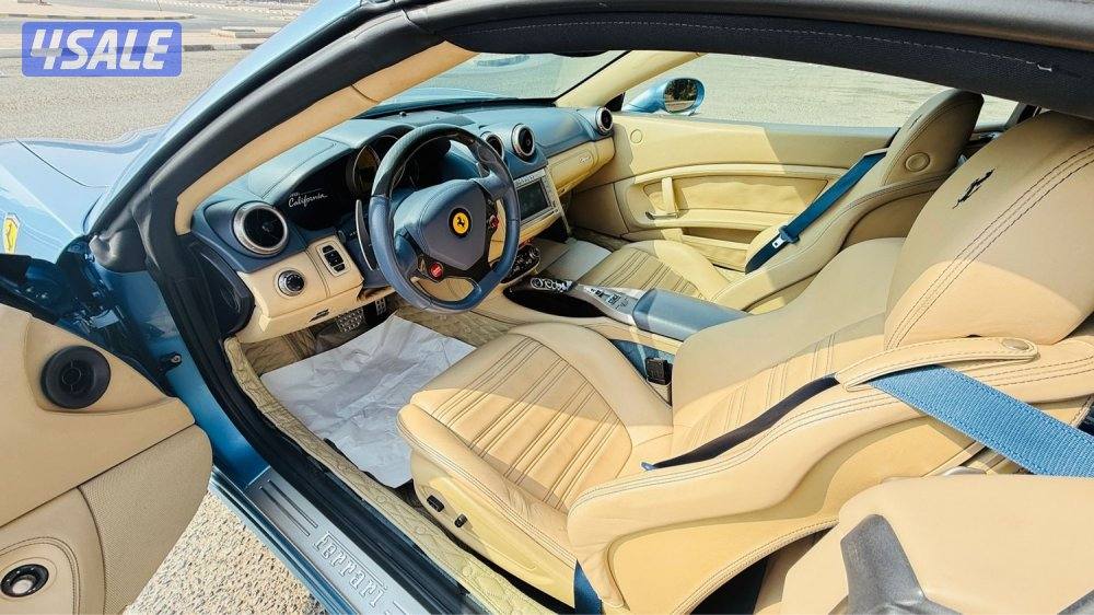 للبيع فيراري كاليفورنيا لاتزال تحت الكفاله1