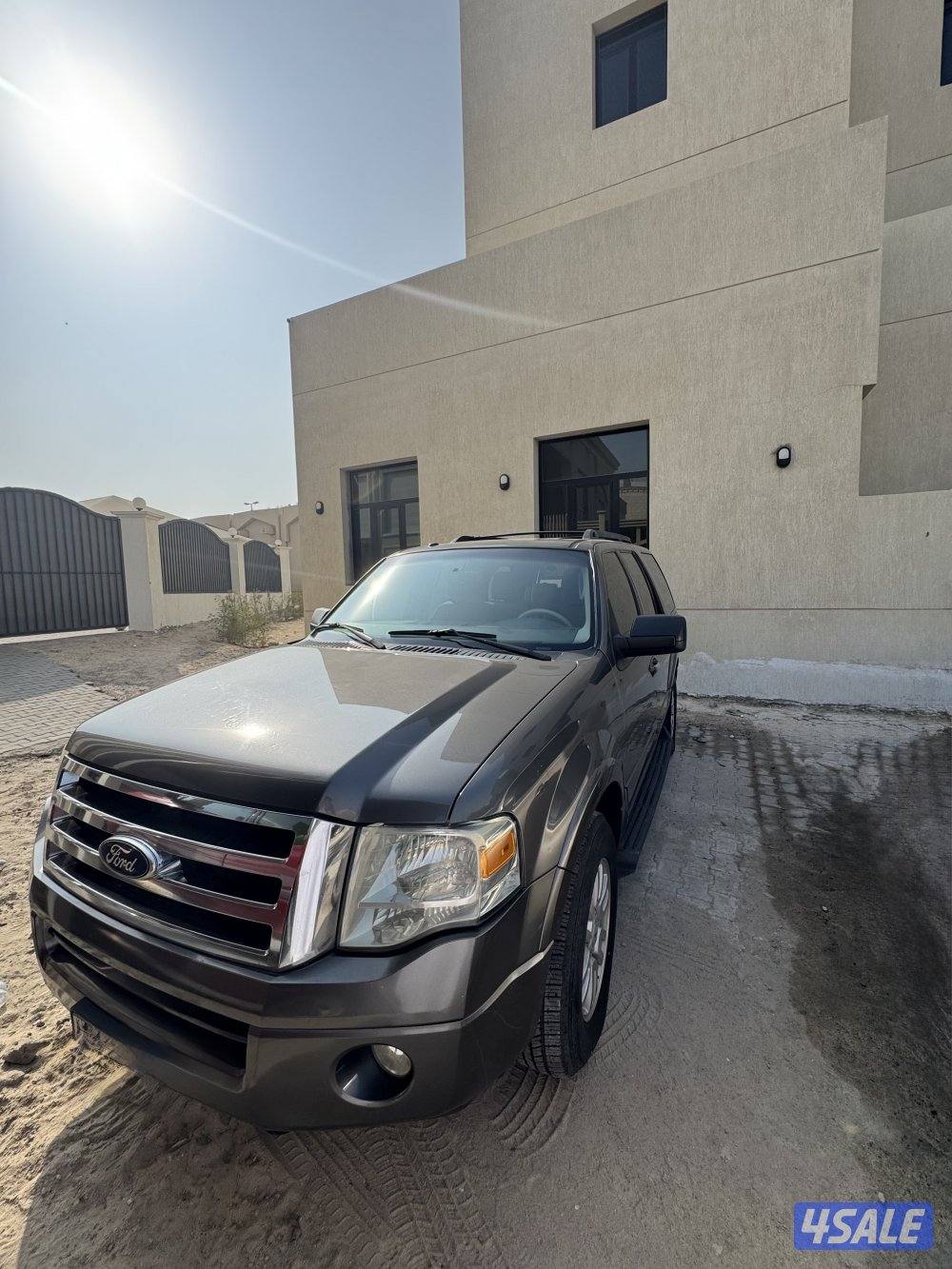 السلام عليكم للبيع اكسبدشن ٢٠١٣0