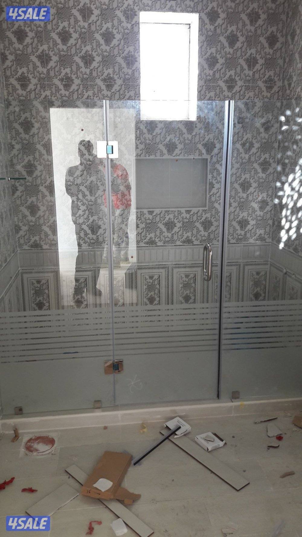 نشتغل جميع انواع الزجاج والسكريات والطاولات والشاورات والتربسين الدرج2