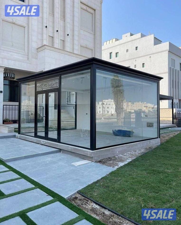 نشتغل جميع انواع الزجاج والسكريات والطاولات والشاورات والتربسين الدرج6