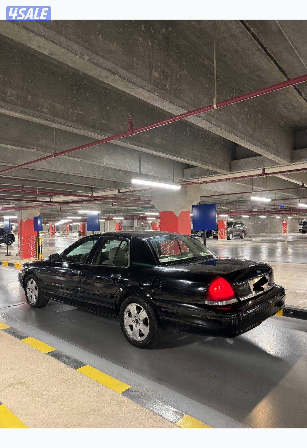 للبيع فورد فكتوريا5