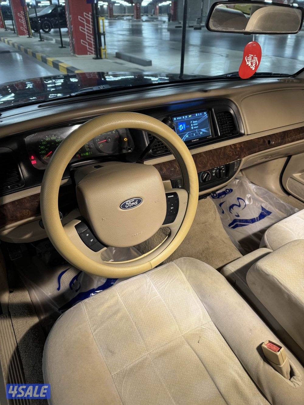 للبيع فورد فكتوريا6