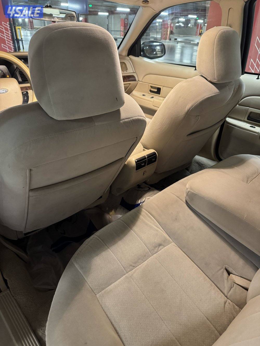 للبيع فورد فكتوريا7