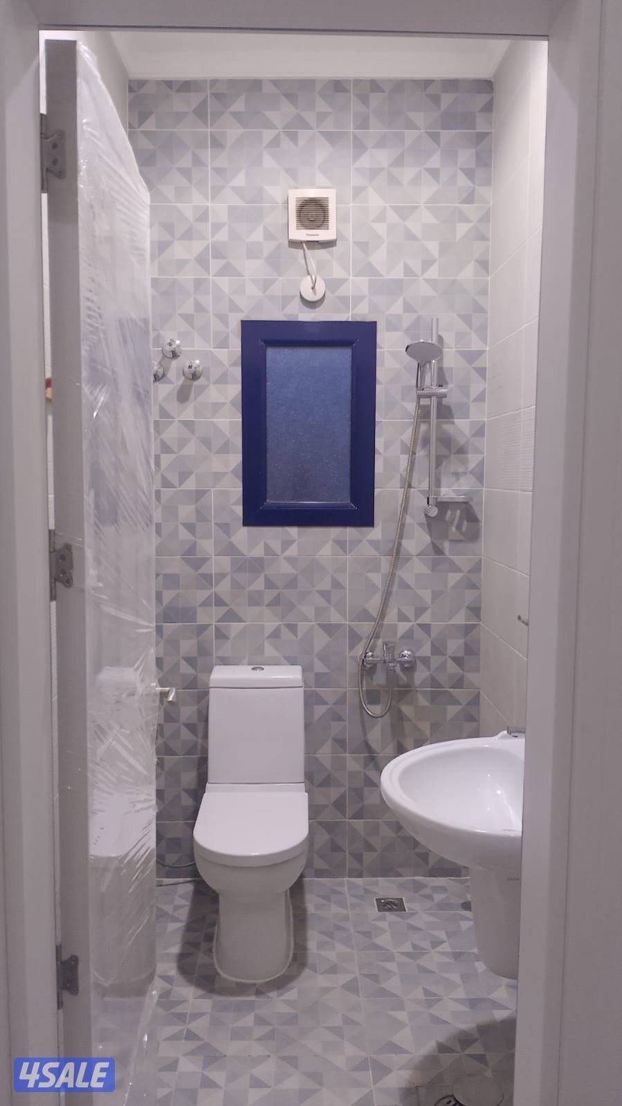 ايجار شقة صباح السالم أربع غرف مع غرفة وثلاثة دورات مياه وصالة ومطبخ5