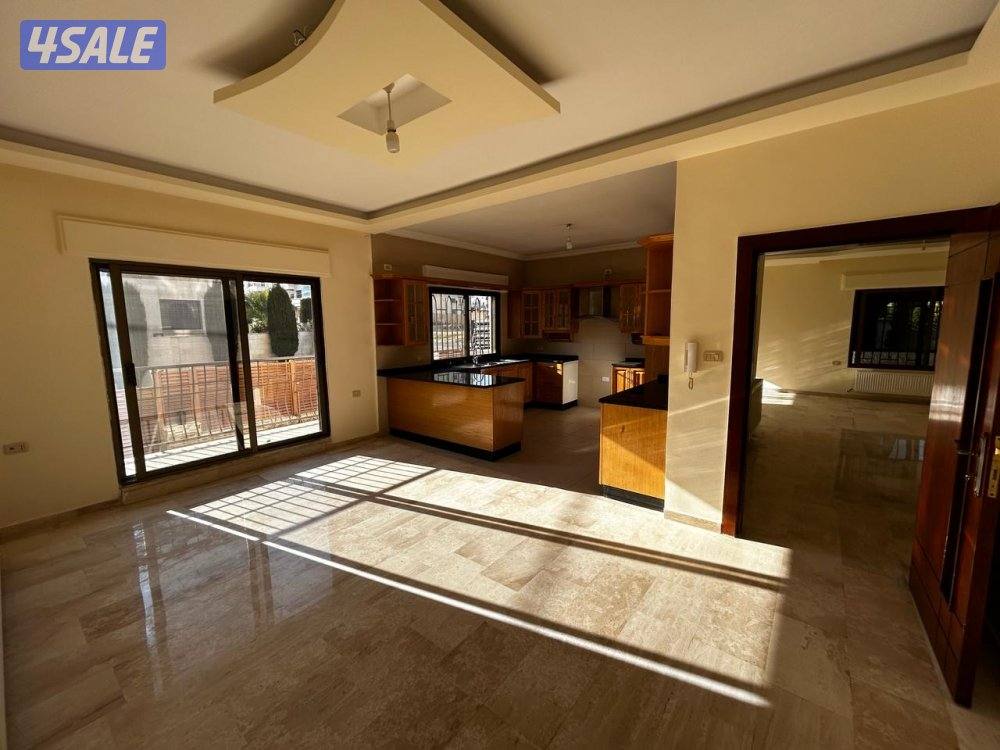 للبيع او للايجار شقه ارضيه فاخره في الأردن1