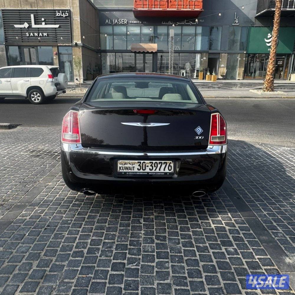 للبيع كرايزلر موديل 20131