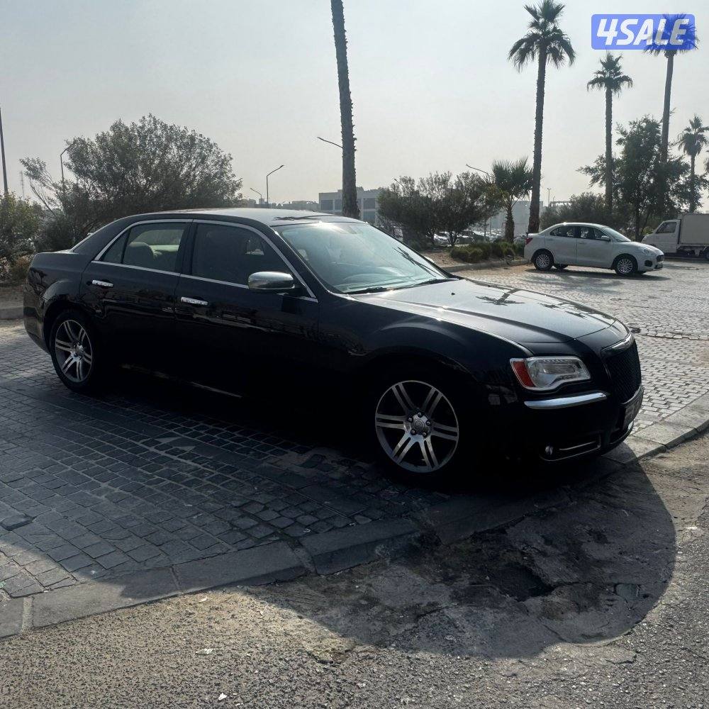 للبيع كرايزلر موديل 20132