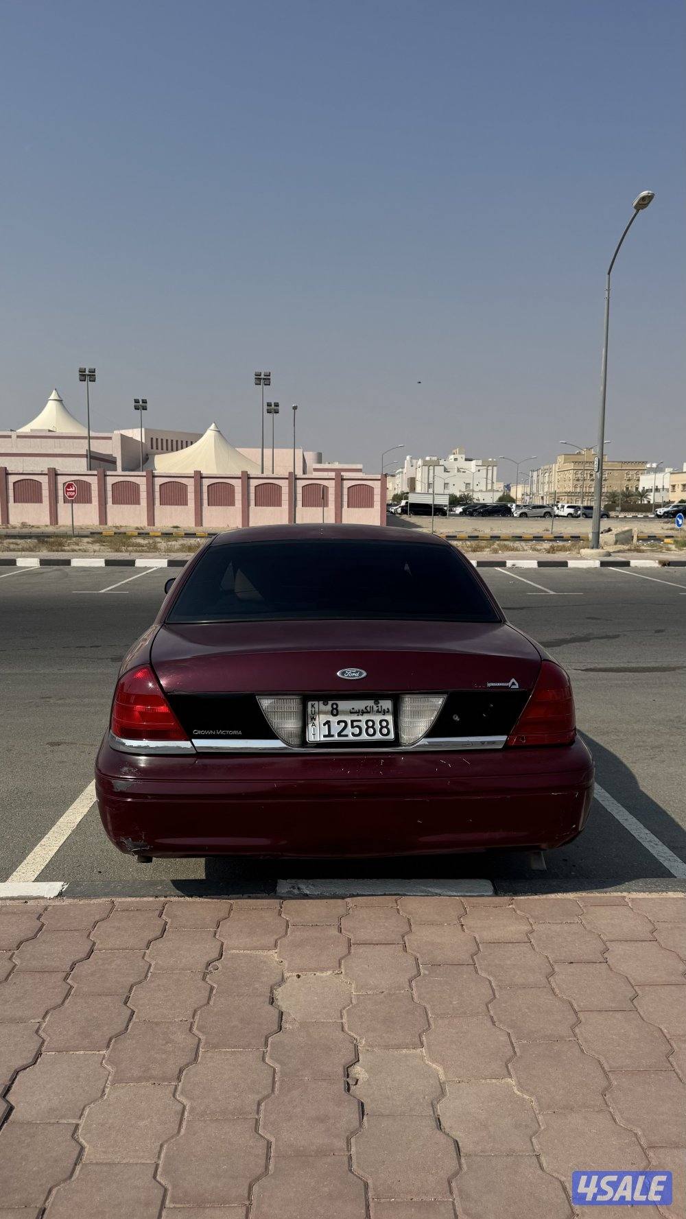 فورد كراون فكتوريا1