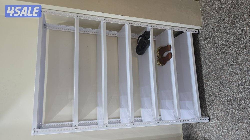 ارفف تخزين واثاث معدني رفف حسب المقاسات المطلوبه وحسب الأوان المطلوبه14