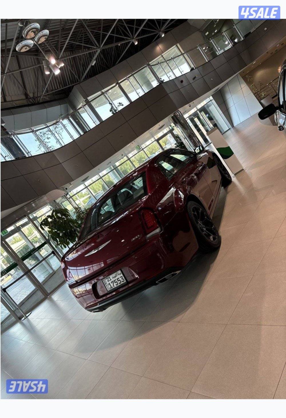 للبيع كرايزلر1