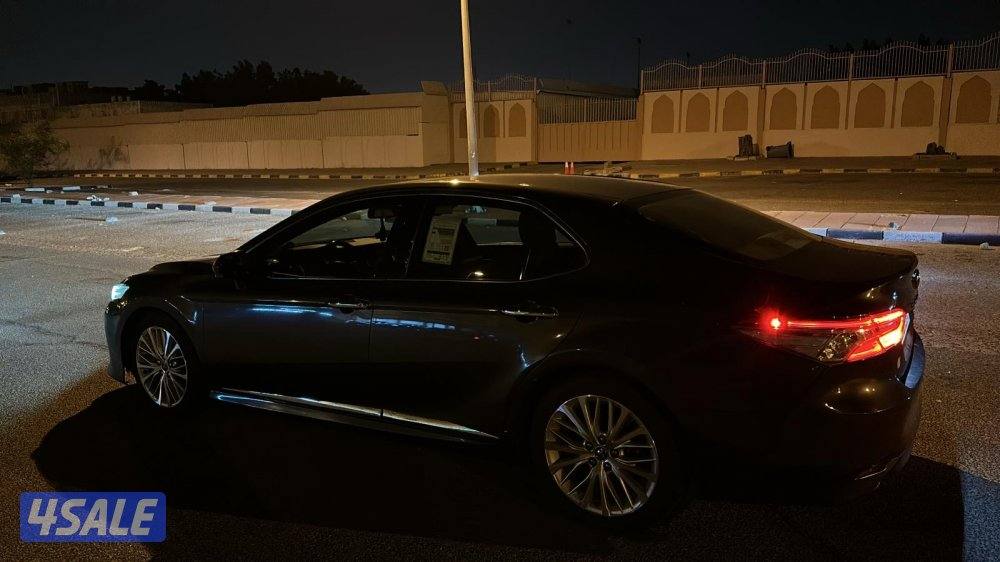 كامري 6 سلندر كامل المواصفات صبغ الوكالة جلد بيج1