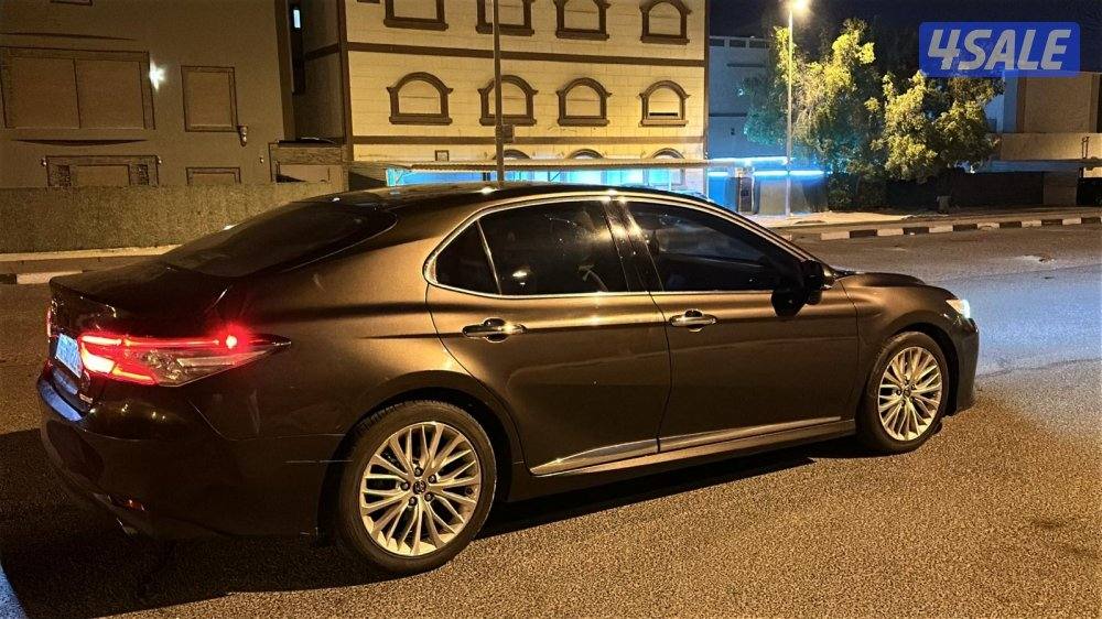 كامري 6 سلندر كامل المواصفات صبغ الوكالة جلد بيج3