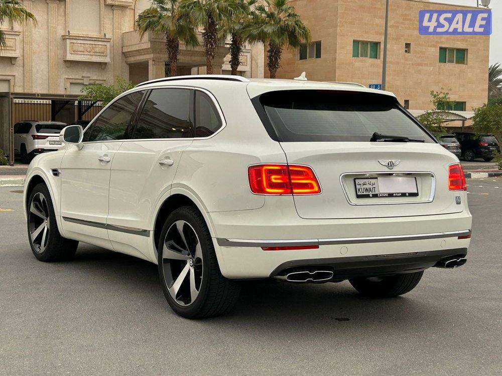 بنتلي بينتايجا سلندر 8 زياني4