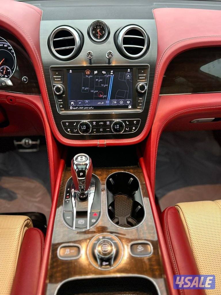 بنتلي بينتايجا سلندر 8 زياني14