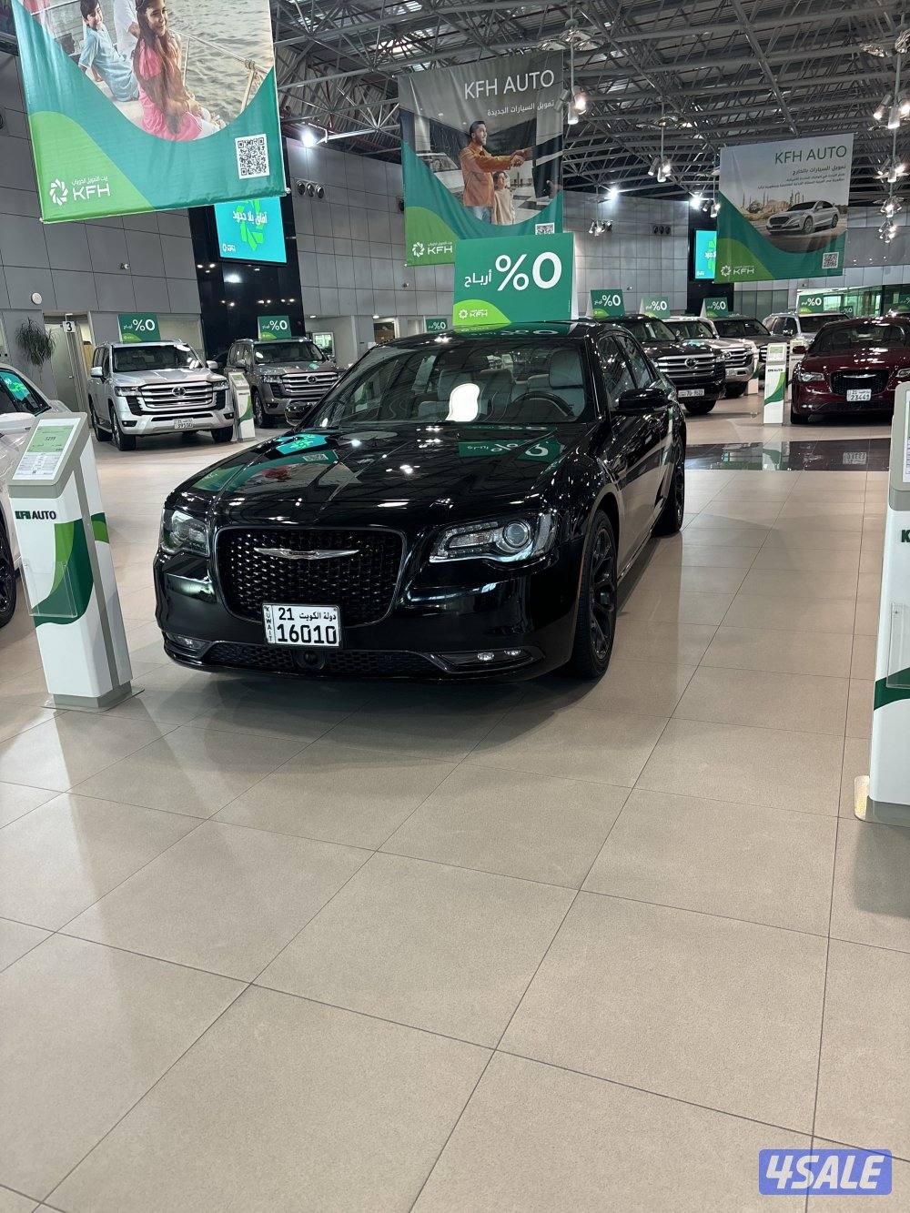 للبيع كرايزلر c300s0