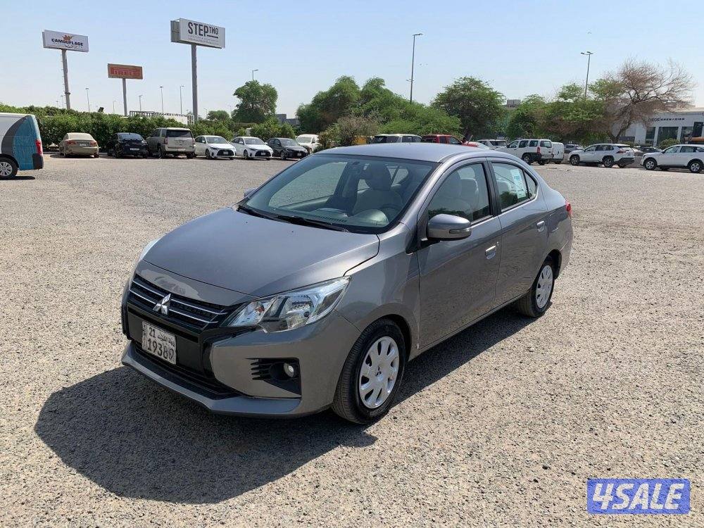 للبيع صالون متسوبيشي ميراج طراز 20236